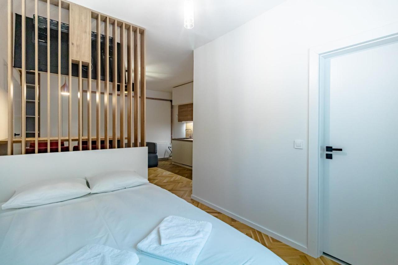 Appartement Tkalcha Studio Deluxe à Zagreb Extérieur photo
