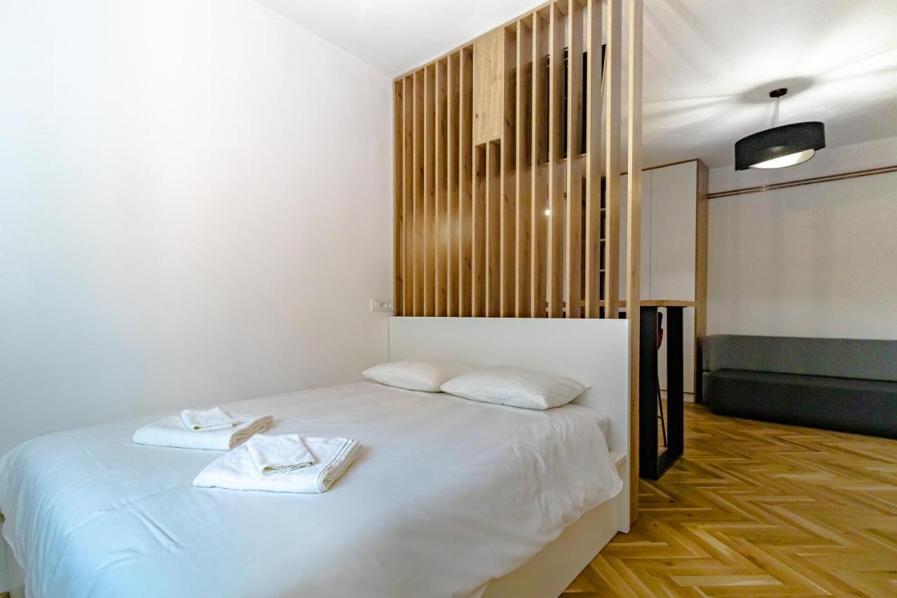 Appartement Tkalcha Studio Deluxe à Zagreb Extérieur photo
