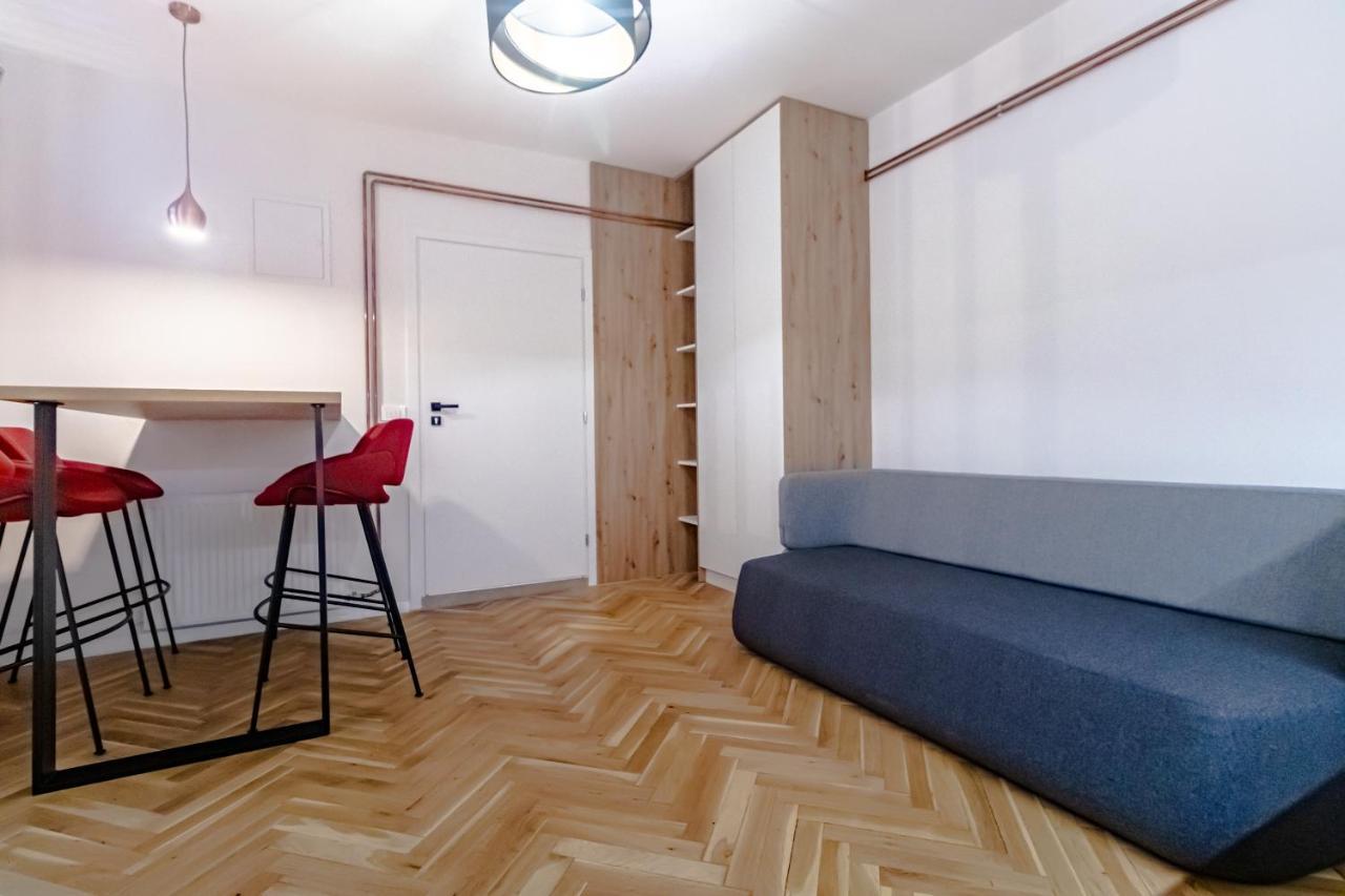 Appartement Tkalcha Studio Deluxe à Zagreb Extérieur photo